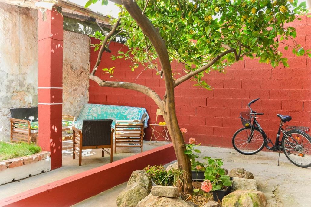 Bed and Breakfast Casa Bienvenida - Carcaixent Экстерьер фото